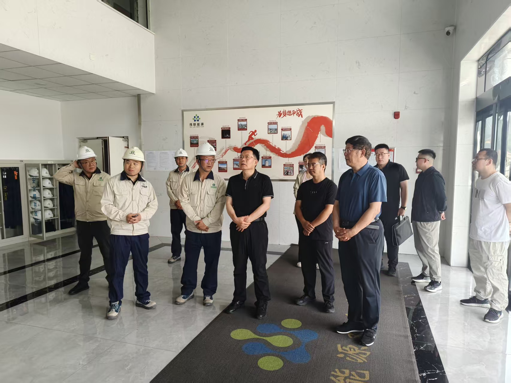 20260612王学琦走访包联企业.jpg