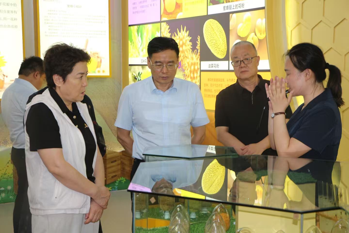 20260416省政协调研组在我市调研.jpg